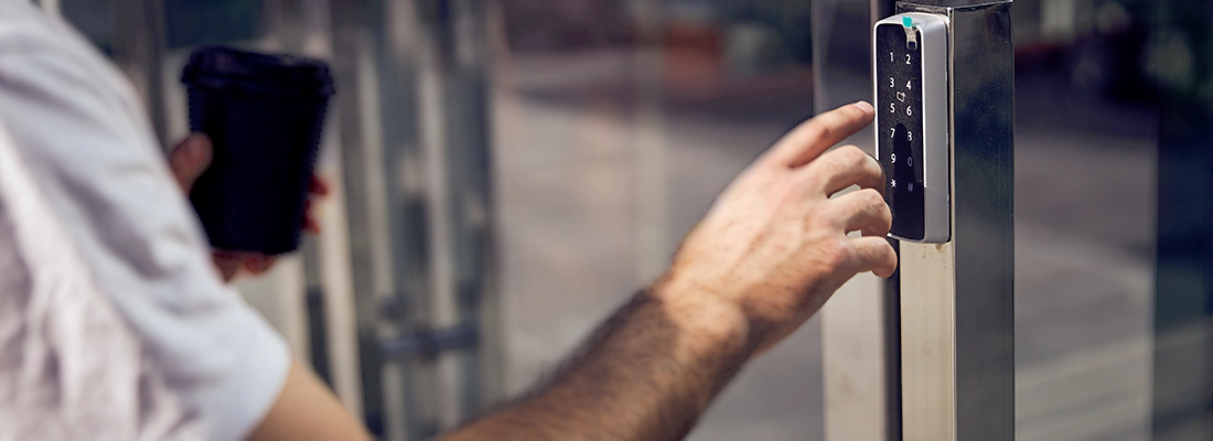 Enhance Storefront Security with Access Control Systems in St. Cloud, FL