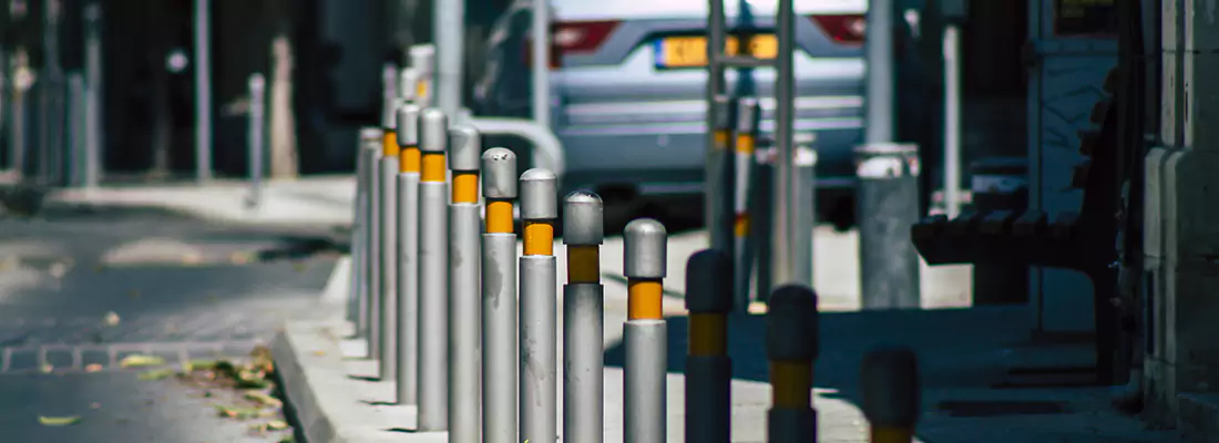 Safe and Convenient Retractable Barrier Column Systems for Properties in St. Cloud, FL