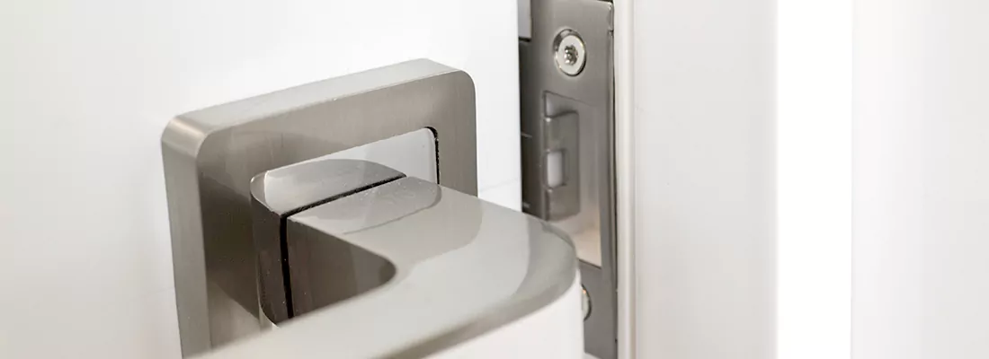 Seamless Integration of Magnetic Locks with Access Control Systems in St. Cloud, FL